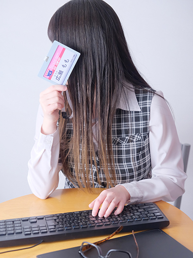 広瀬（ひろせ）ももプロフィール写真