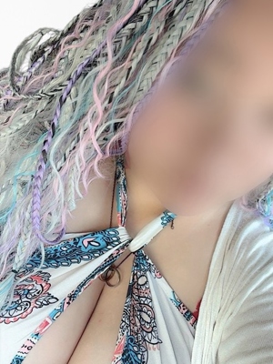 アリサプロフィール写真
