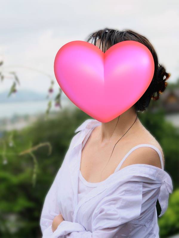 ご主人様いらっしゃい 大分店　葉月♡即尺、ノーブラ、ノーパン（ご希望の方）