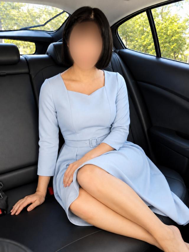 紫乃（しの）濡れて艶めく人妻プロフィール写真