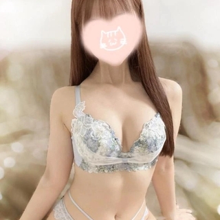 猥らな人妻の男喰い~欲求不満妻の猥褻遊戯~ 牧野梨花