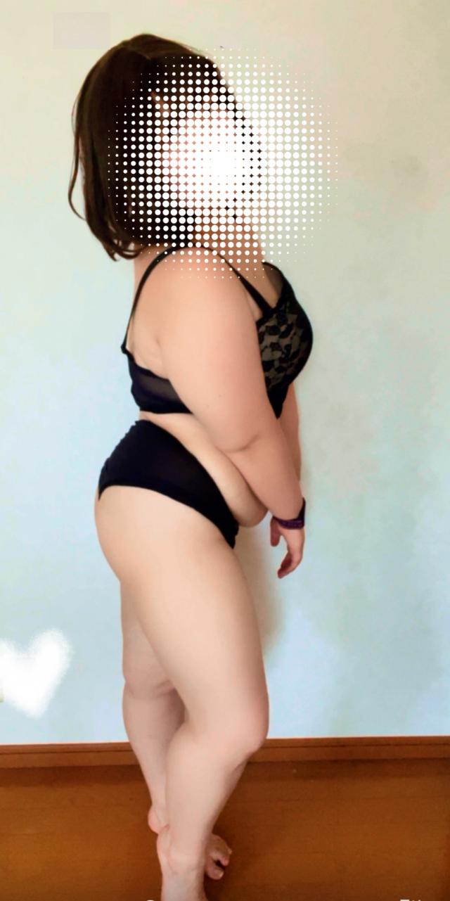 新人!茶子チャコプロフィール写真