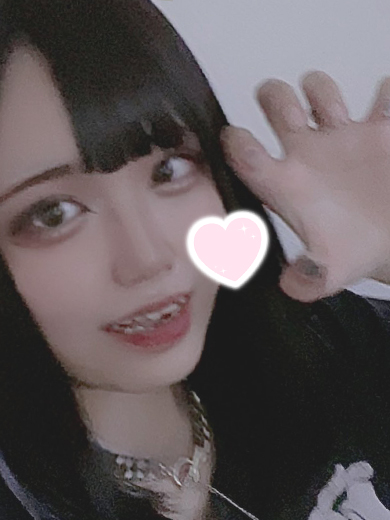 りか★純粋純真！緊張のデビュープロフィール写真