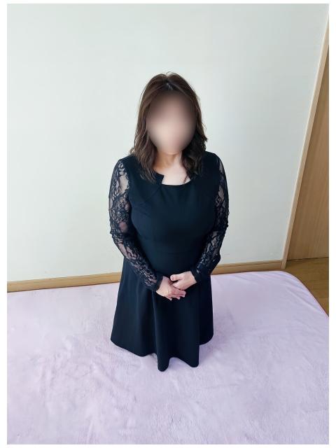 人妻・熟女専門　昭和の女(人の妻・・・)　店長