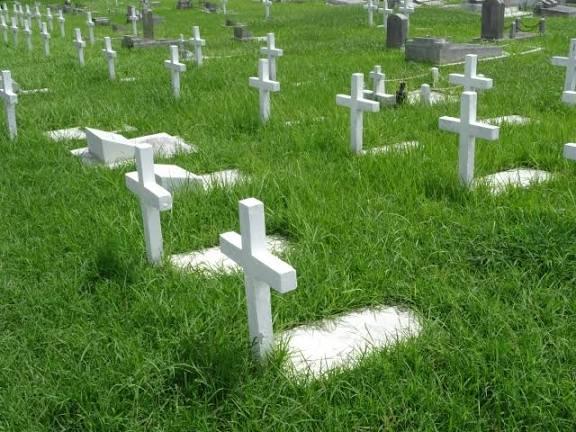 SLYスライ　店長